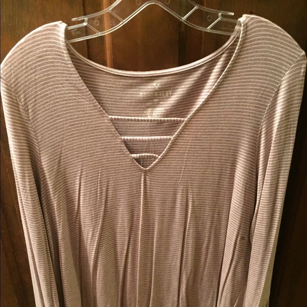 Brand new -AE long bell sleeve shirt